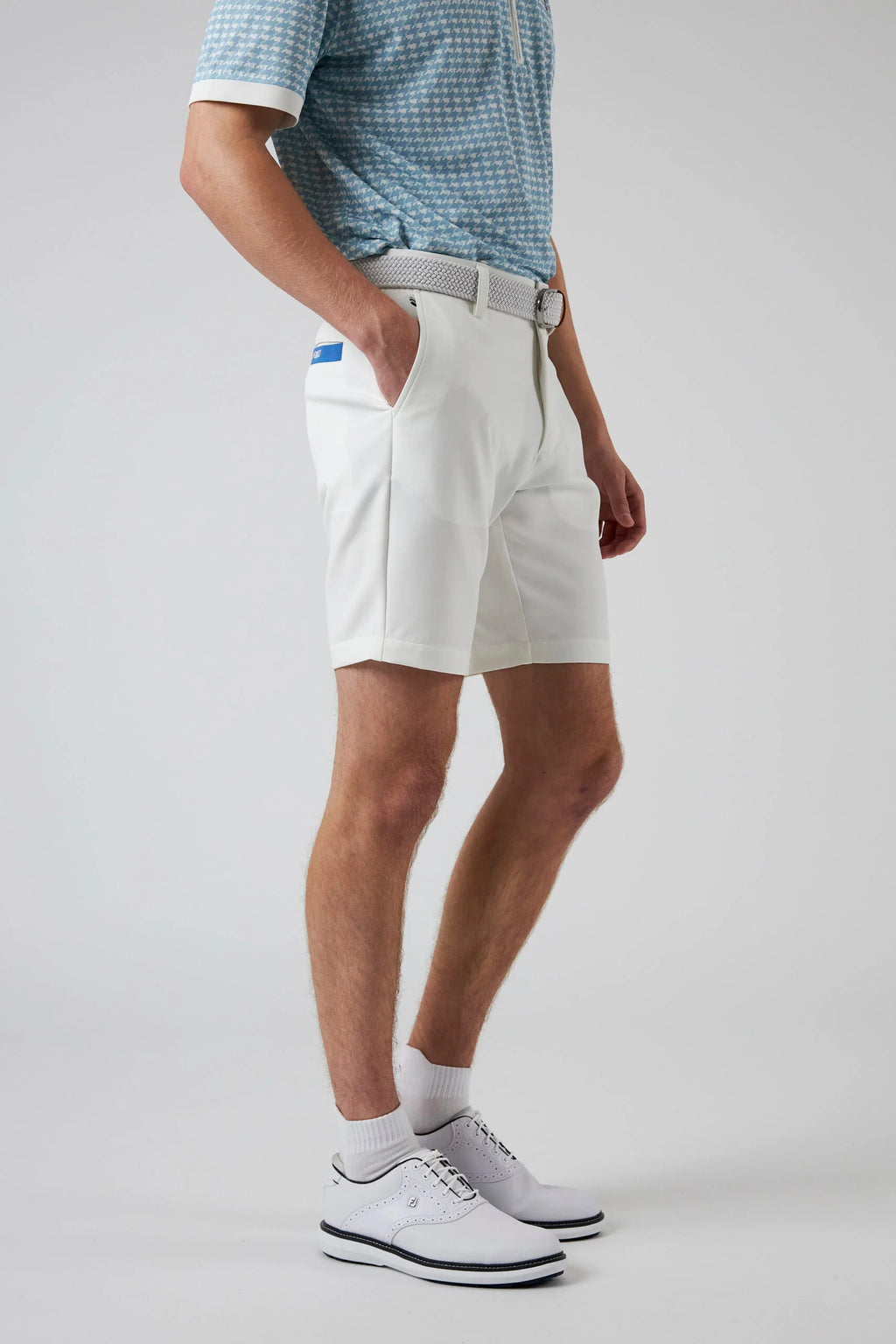 HEARTBEAT_231024_JS1917_shorts