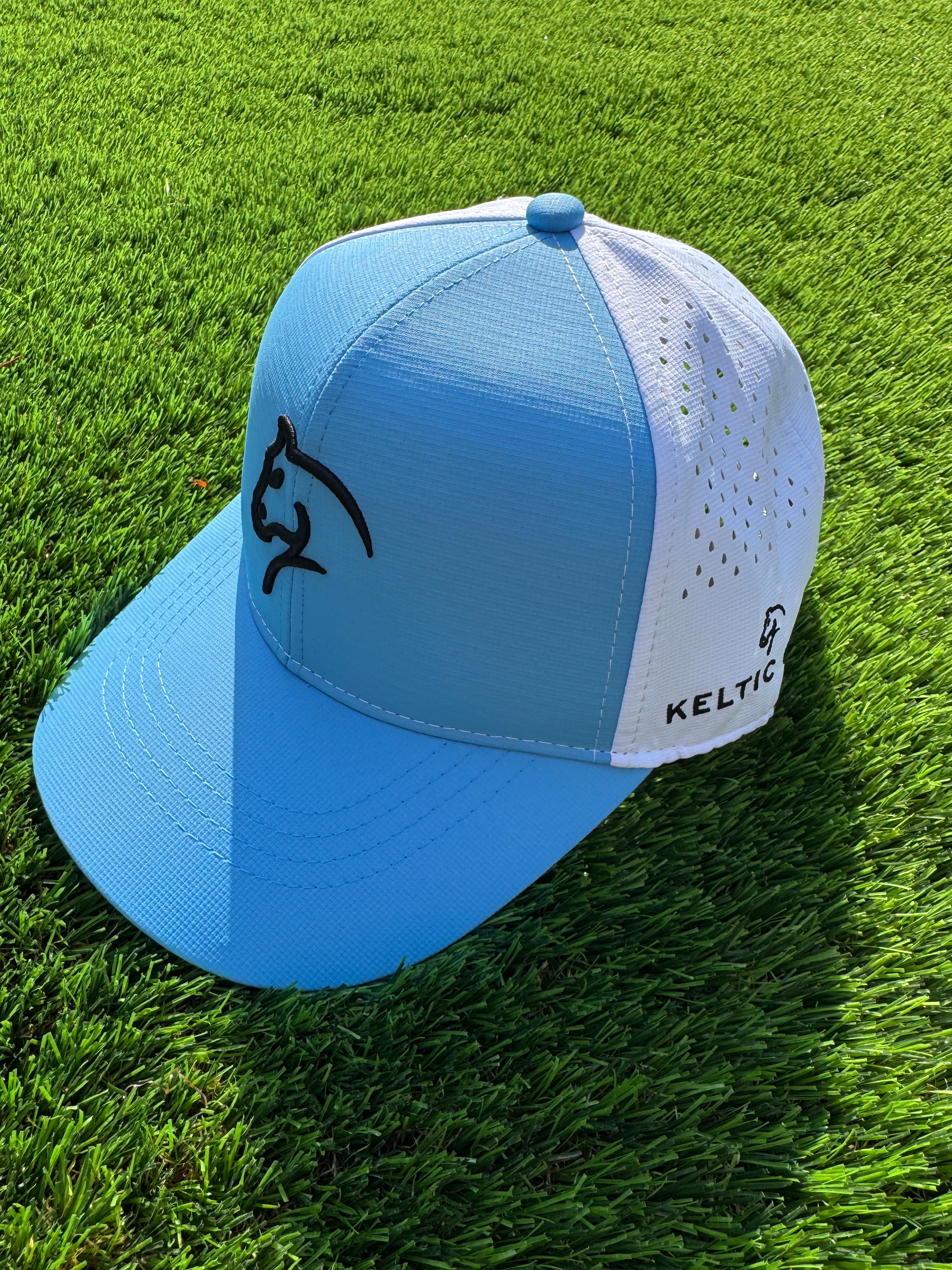 The Keltic Cap - Light Blue & White