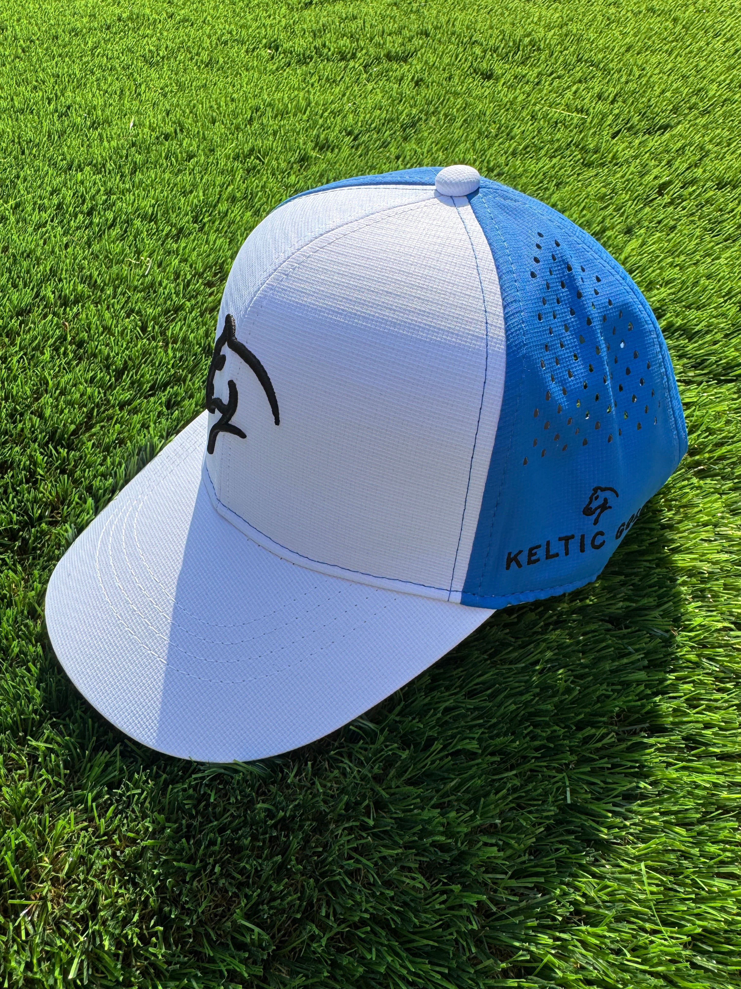 The Keltic Cap - White & Blue