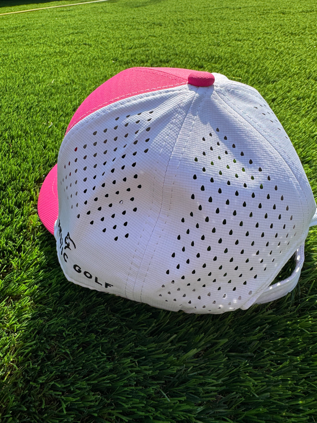 The Keltic Cap - Pink & White